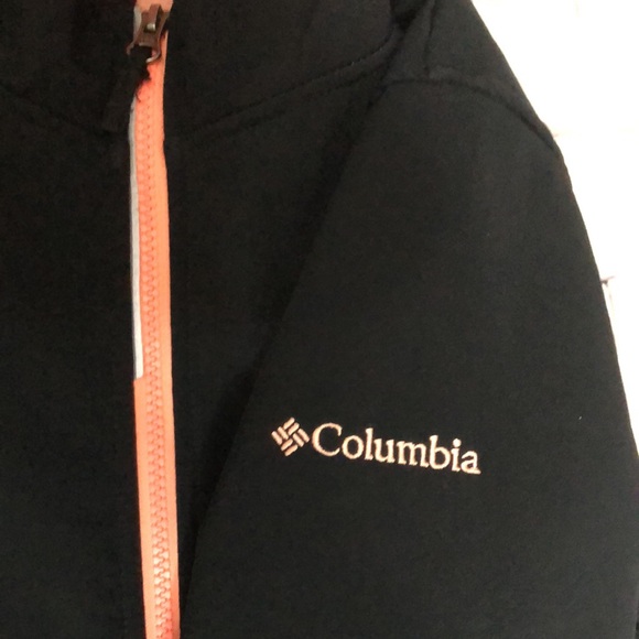 Columbia Girls Water resistant Jacket - Picture 2 of 6